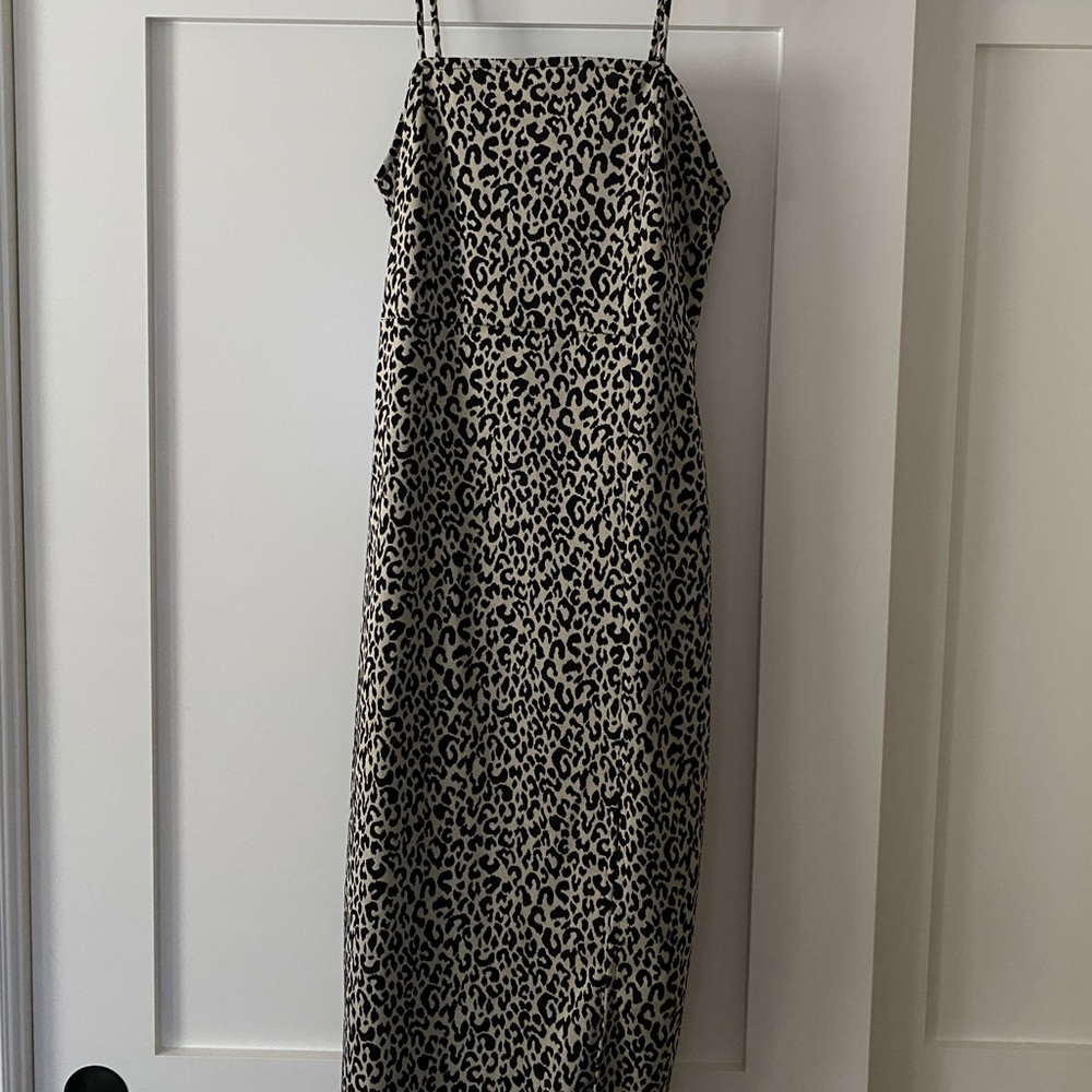 NWT Zara cheetah below the knee dress